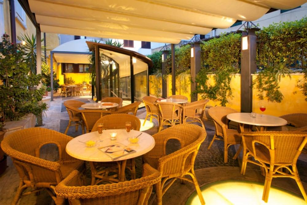 Hotel Windrose Rome Restaurant photo